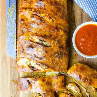 Buffalo Chicken Stromboli